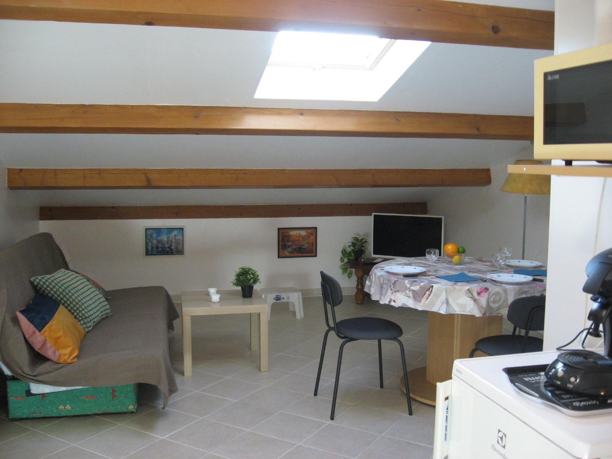 Apartamento T 2 Avec Velux Sous Les Combes De 34 M2 La Londe-les-Maures Exterior foto